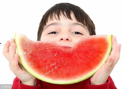 吃瓜侠和事佬腮红,揭秘网络红人的魅力与争议