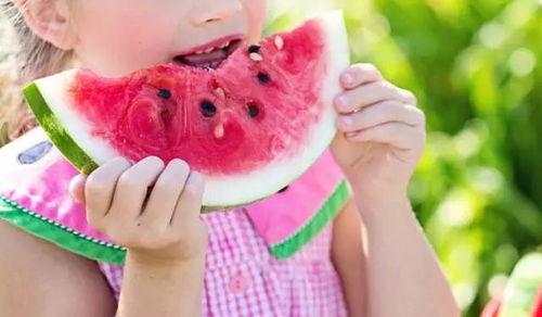 梦见小孩吃田瓜,小孩田瓜盛宴的奇幻之旅