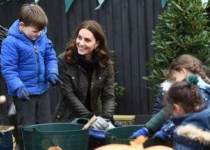 凯特王妃吃瓜图,王室生活原来如此接地气