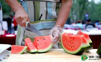 吃瓜任意控制,吃瓜群众眼中的明星幕后故事