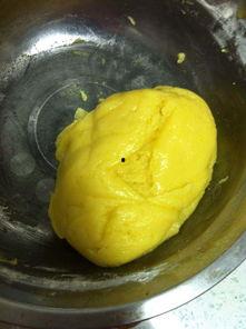 小熊饼吃瓜,小熊饼的瓜田奇遇记