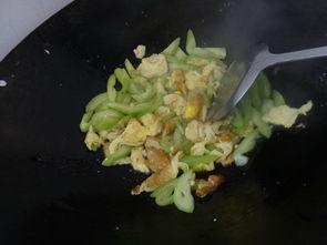 宝宝吃西湖瓜炒蛋,宝宝营养美味新选择