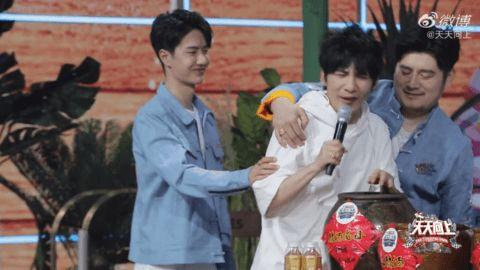 莲花楼吃瓜花絮,吃瓜瞬间，笑料连连